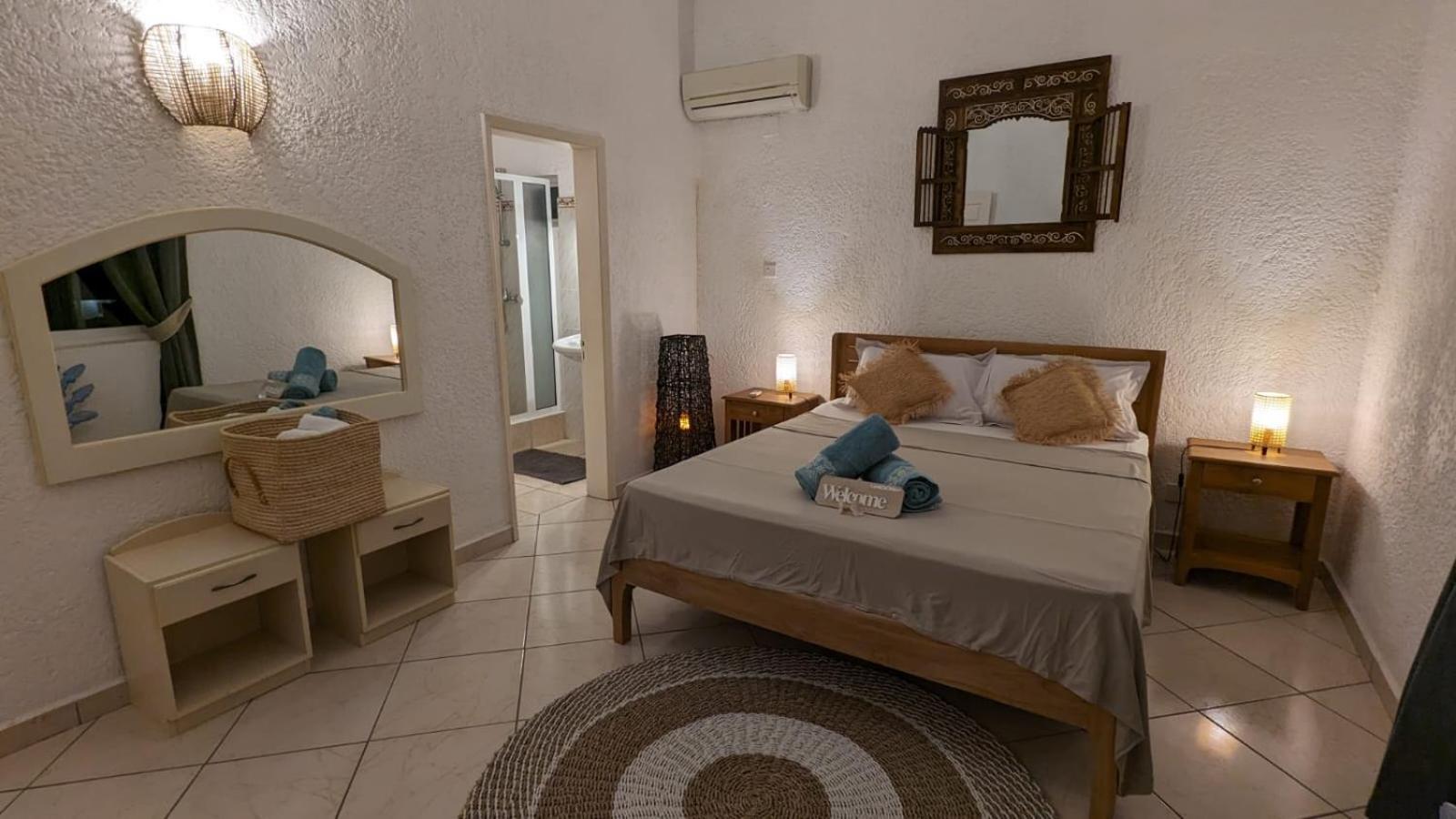 Charming Apartment Close To Beach & Amenities - Appartement De Charme Proche Plage Flic-en-Flacq Eksteriør billede